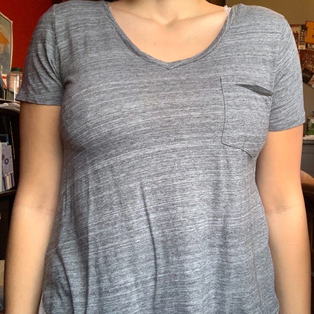 Grey V-Neck - Picture 3 of 3